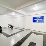 Urbanview Hotel Pelita Inn Medan