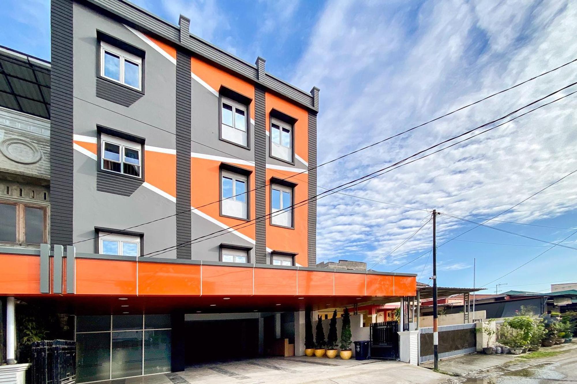 Hotel Urbanview Pelita Medan